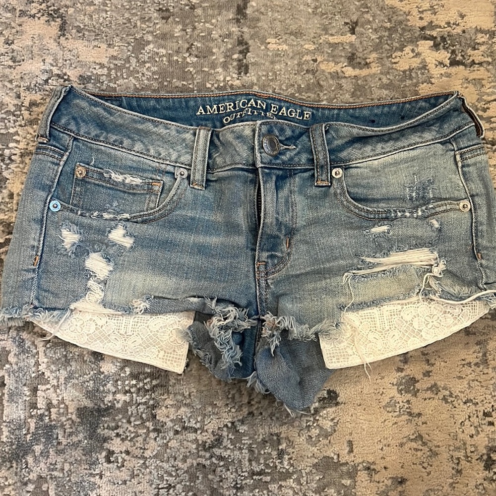 American eagle jean shorts size 6